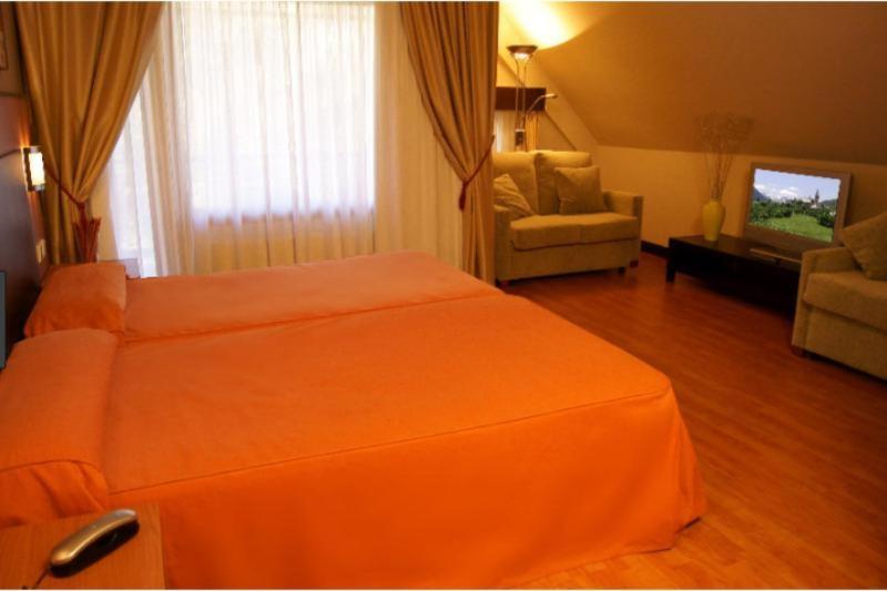 Apartamentos Snoe Edelweiss Cerler Bilik gambar